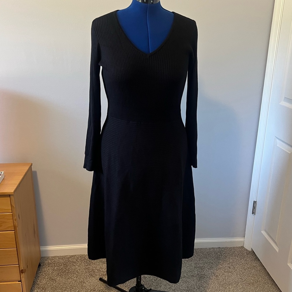 Vera Wang Midi Sweater Dress